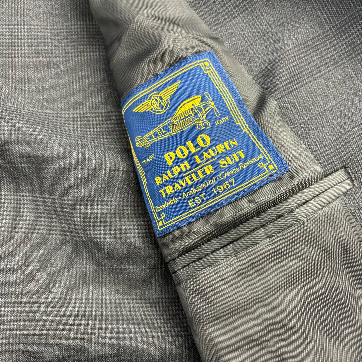 Grey Plaid Check Blazer Traveler (Wool Polyester) - 40R